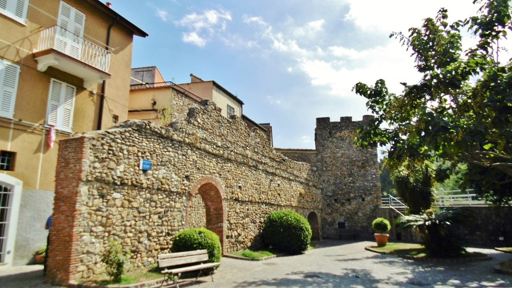 Foto: Centro histórico - Villanova d´Albenga (Liguria), Italia