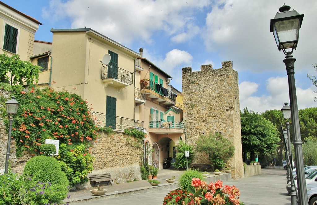 Foto: Centro histórico - Villanova d´Albenga (Liguria), Italia