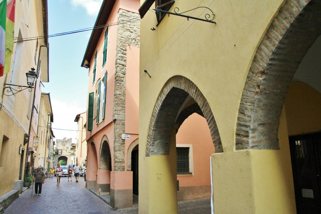 Foto: Centro histórico - Villanova d´Albenga (Liguria), Italia