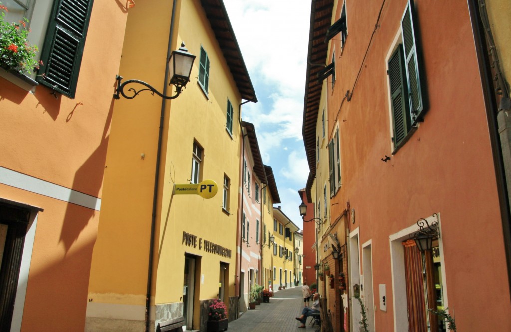 Foto: Centro histórico - Calizzano (Liguria), Italia