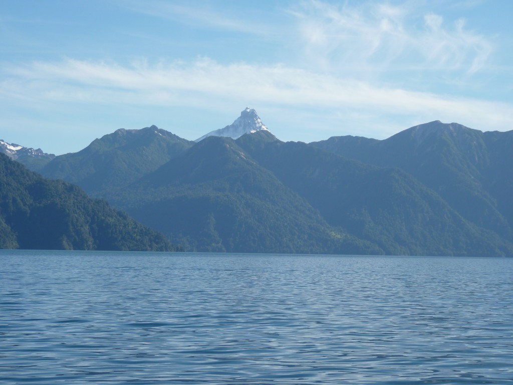 Foto: Parque Nacional Vicente Pérez Rosales. - Osorno (Los Lagos), Chile