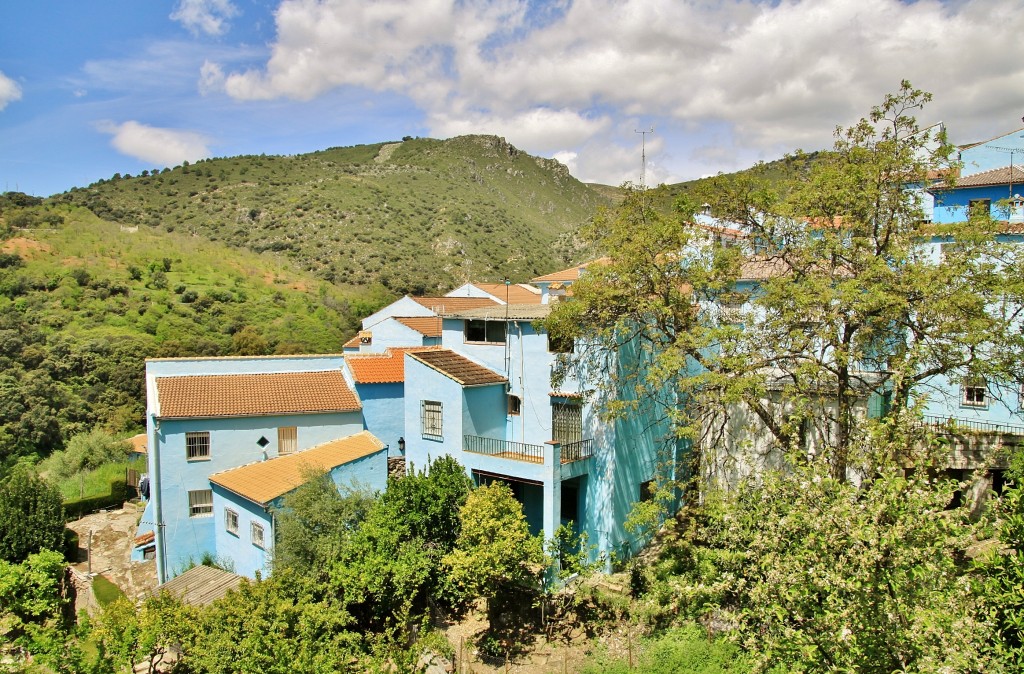 Foto: Vista del pueblo - Júzcar (Málaga), España