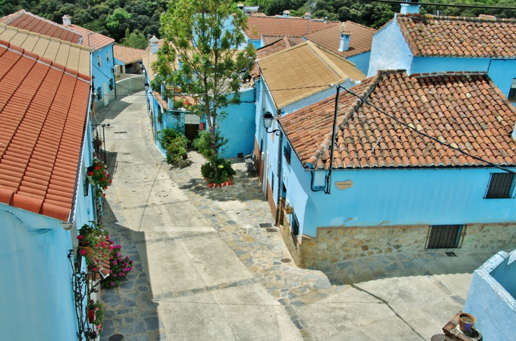 Foto: Vista del pueblo - Júzcar (Málaga), España