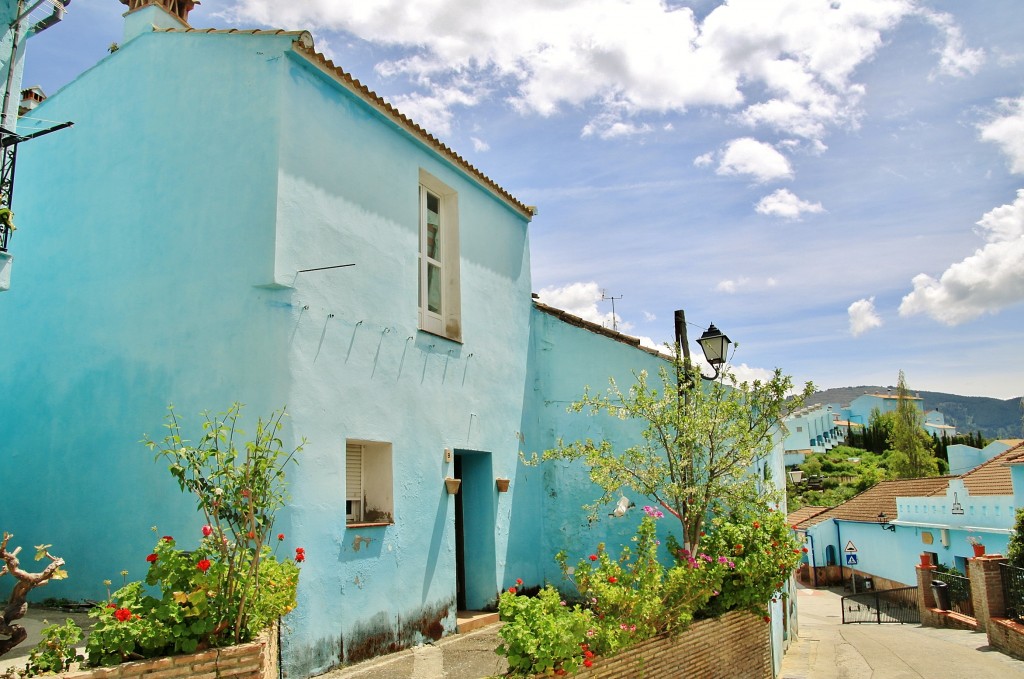 Foto: Vista del pueblo - Júzcar (Málaga), España