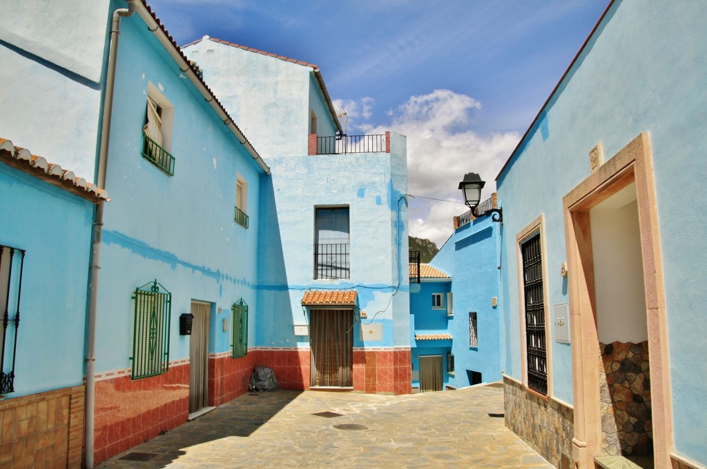 Foto: Vista del pueblo - Júzcar (Málaga), España