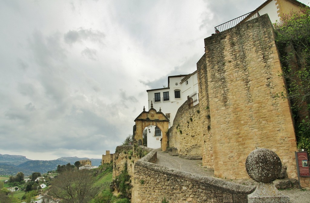 Foto: Muralla - Ronda (Málaga), España