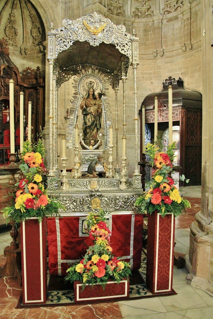 Foto: Interior de la iglesia - Ronda (Málaga), España