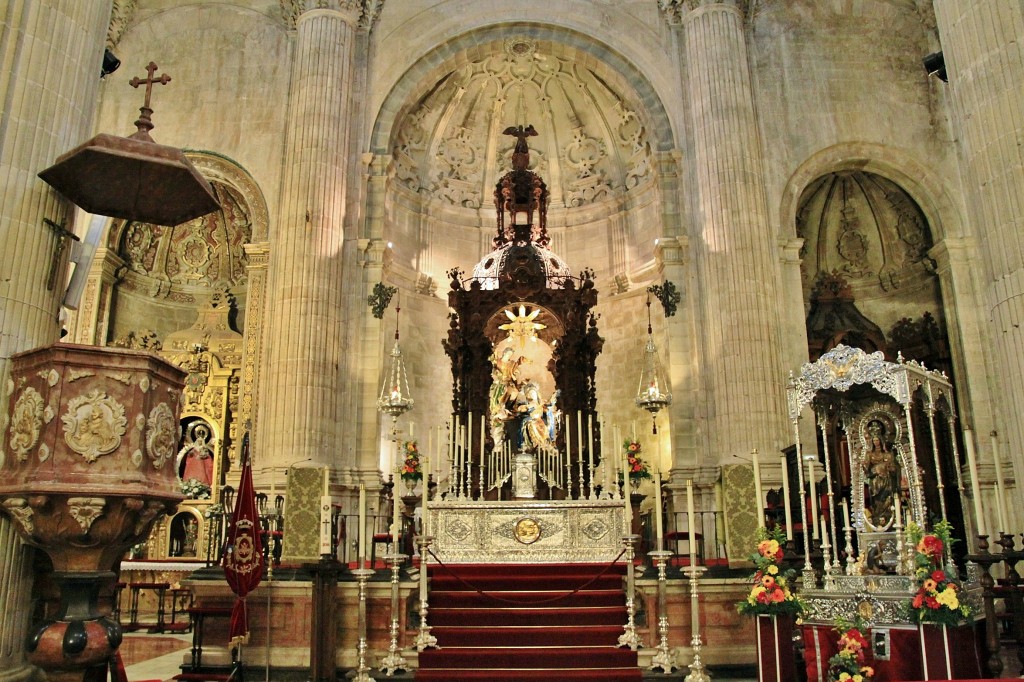 Foto: Interior de la iglesia - Ronda (Málaga), España