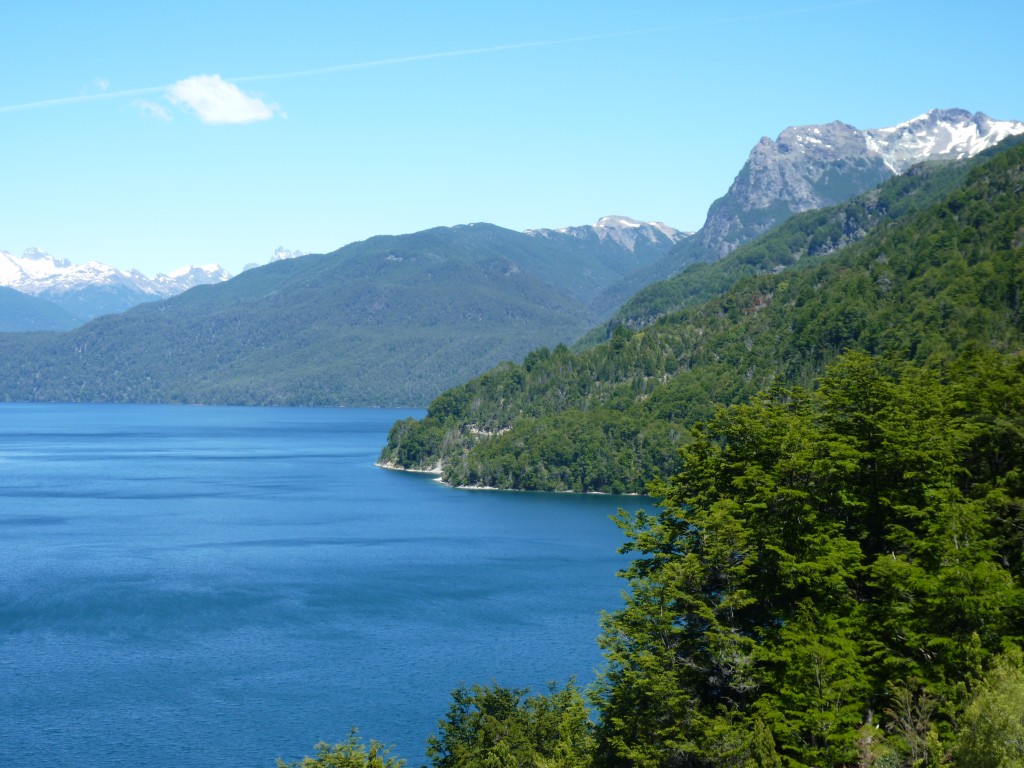 Foto: Lago Futalaufquén. - Parque Nacional Los Alerces (Chubut), Argentina