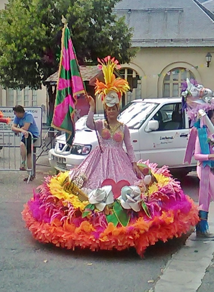 Foto: Desfile - Bagneres de Luchon (Midi-Pyrénées), Francia