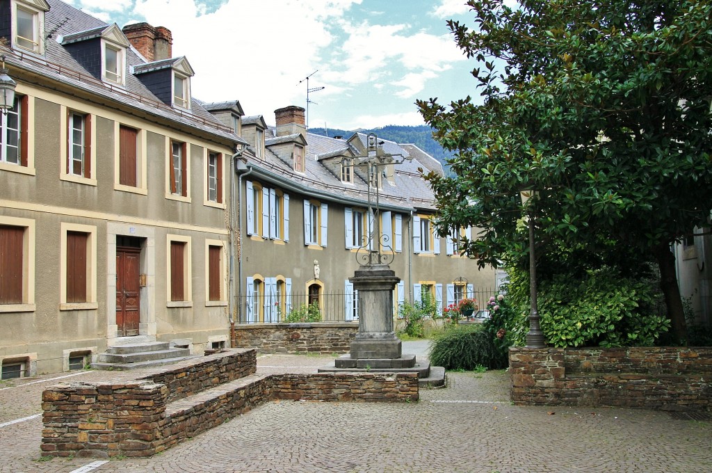 Foto: Centro histórico - Bagneres de Luchon (Midi-Pyrénées), Francia