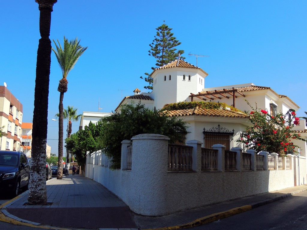 Foto: Esquina Jacinto Benavente - Barbate (Cádiz), España