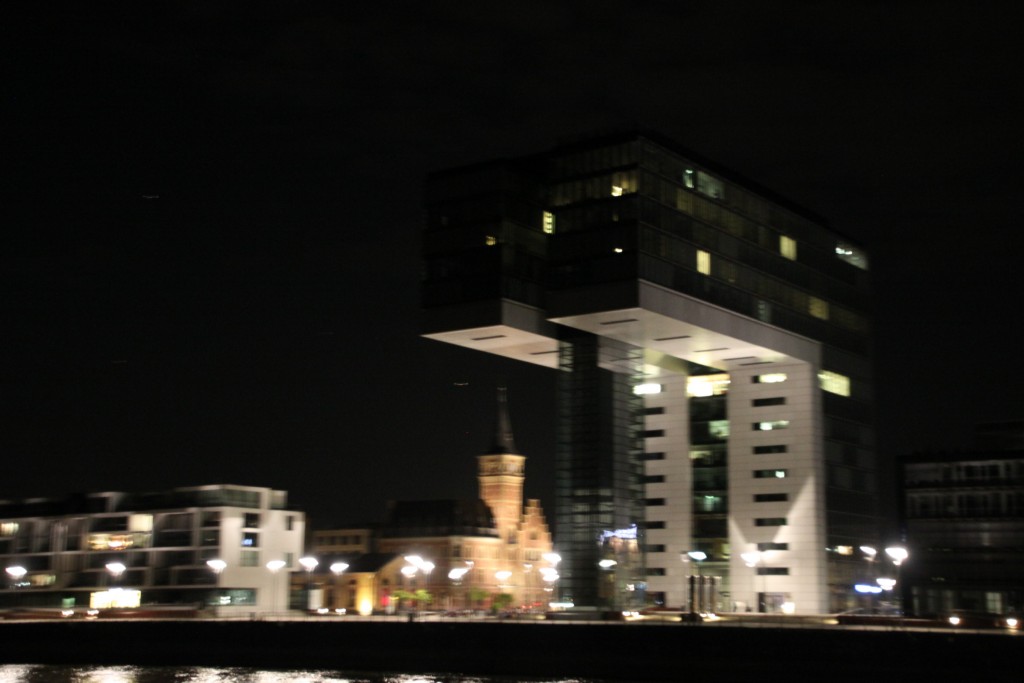 Foto: Vista desde el Rin - Köln ( Colonia ) (North Rhine-Westphalia), Alemania