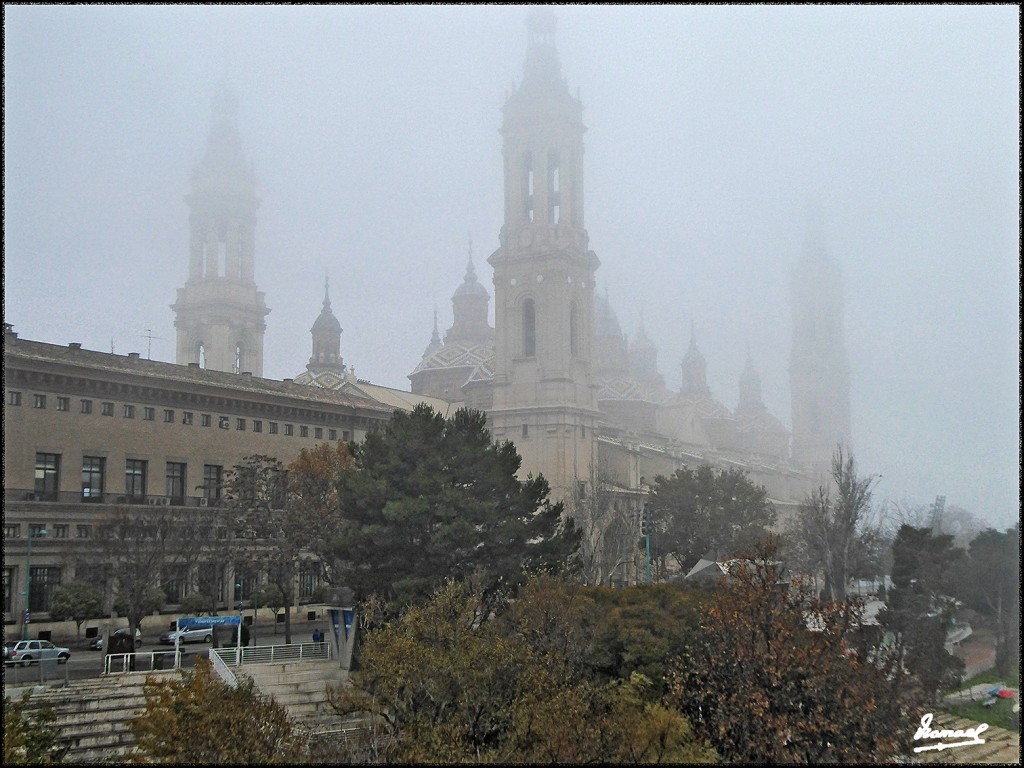 Foto: 161218-21 NIEBLA EN ZARAGOZA - Zaragoza (Aragón), España