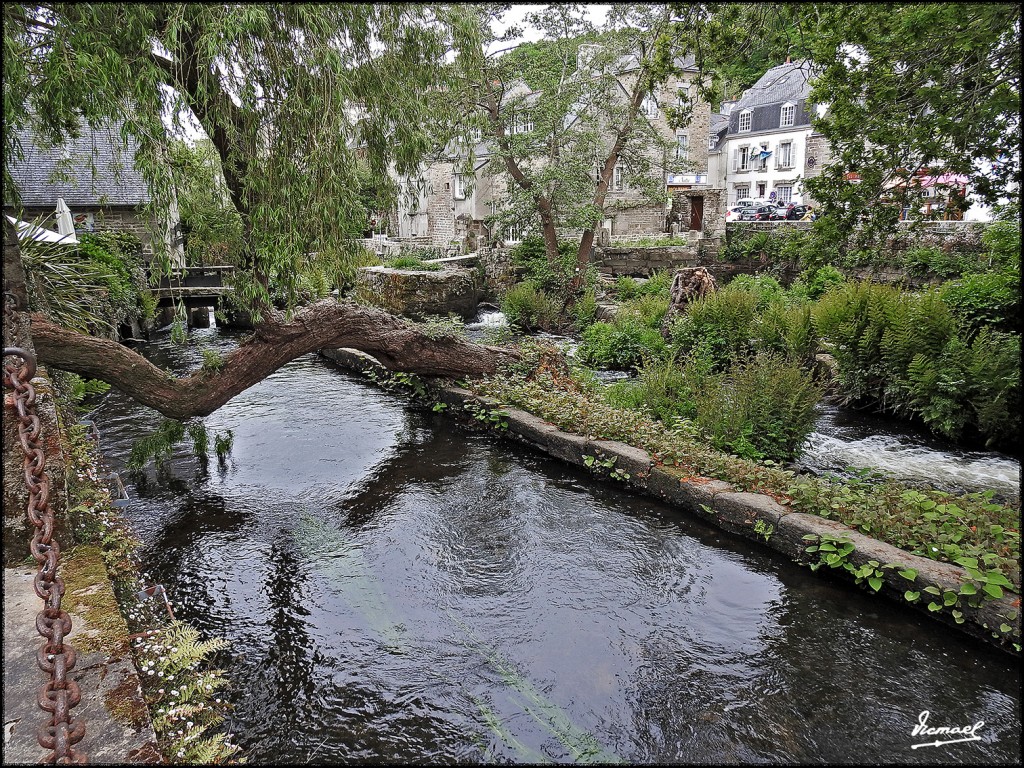 Foto: 170507-028 PONT AVEN - Pont Aven (Brittany), Francia