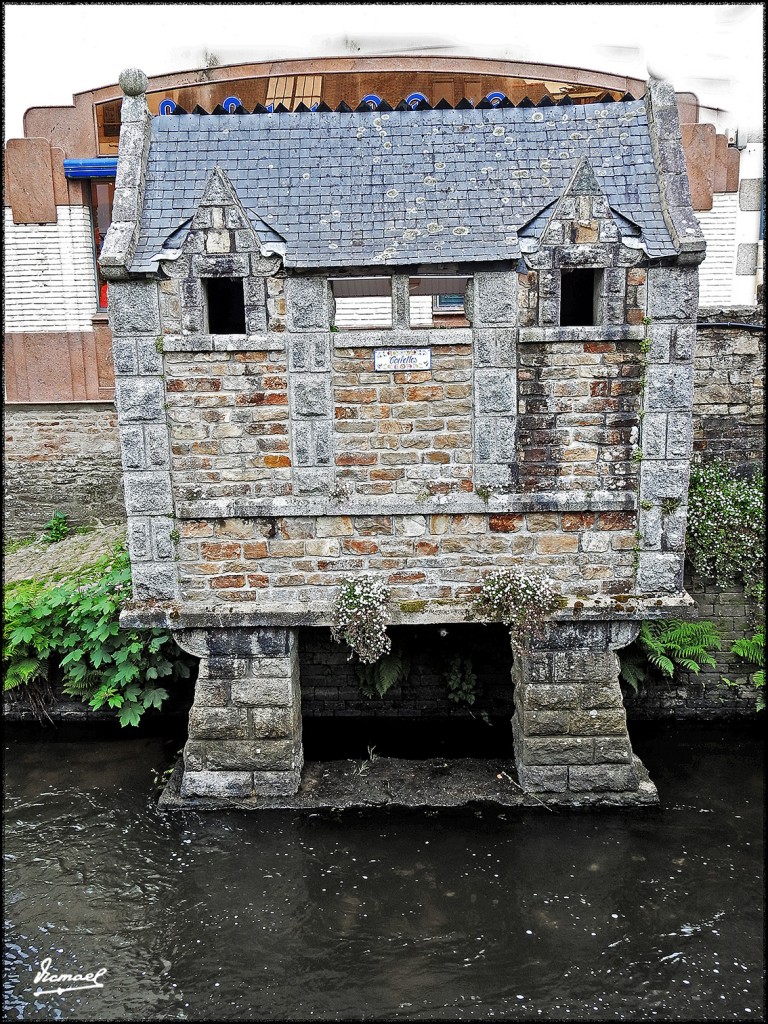 Foto: 170507-046 PONT AVEN - Pont Aven (Brittany), Francia