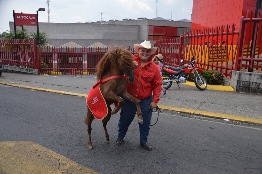 Foto: Tope DE Alajuela 2016 -1 - Alajuela, Costa Rica