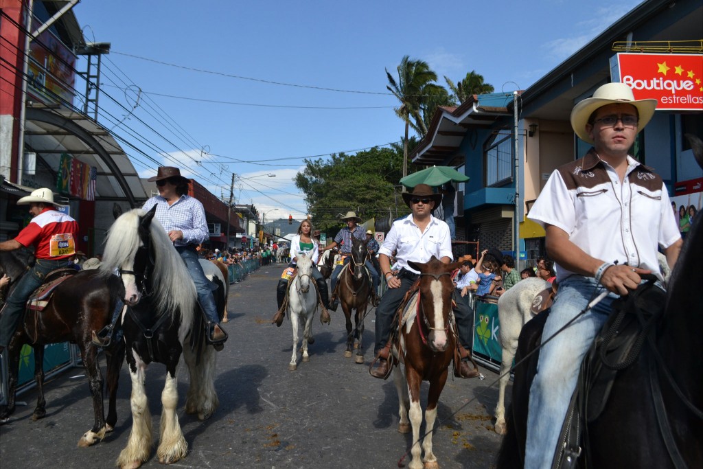 Foto: Tope Palmares 2016 -4 - Alajuela, Costa Rica