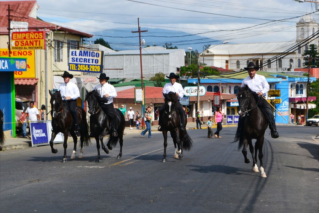 Foto: TOPE SARCHI 2013-1 - Alajuela, Costa Rica