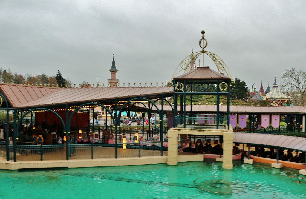 Foto: Disneyland París - Marne-la-Vallée (Île-de-France), Francia