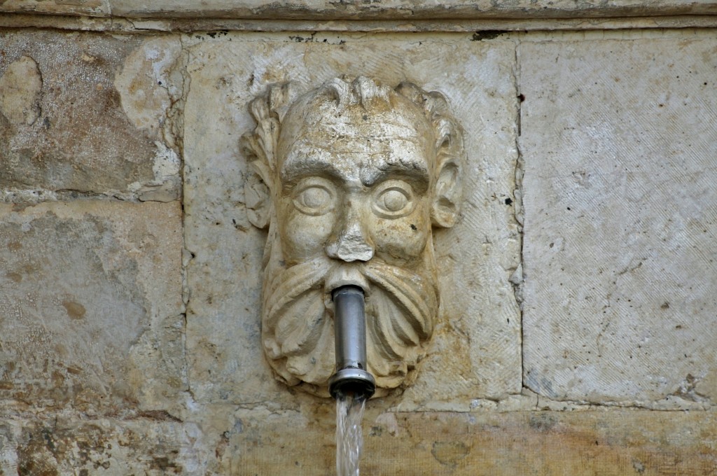 Foto: Centro histórico - Fonz (Huesca), España