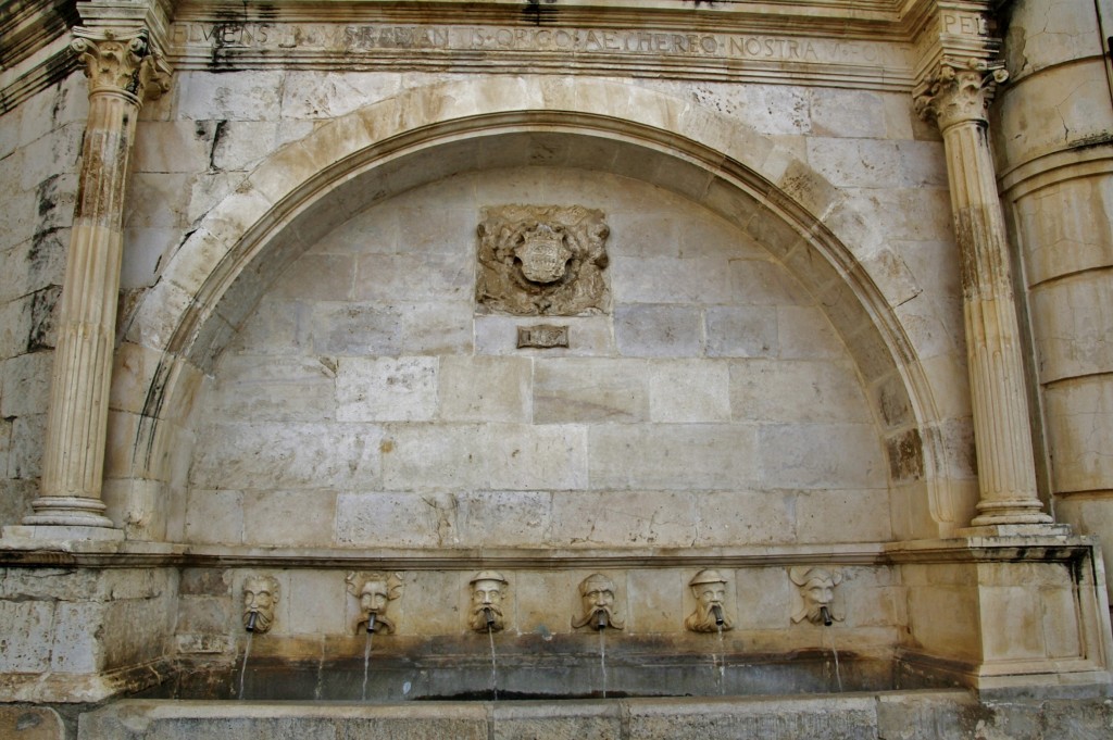 Foto: Centro histórico - Fonz (Huesca), España