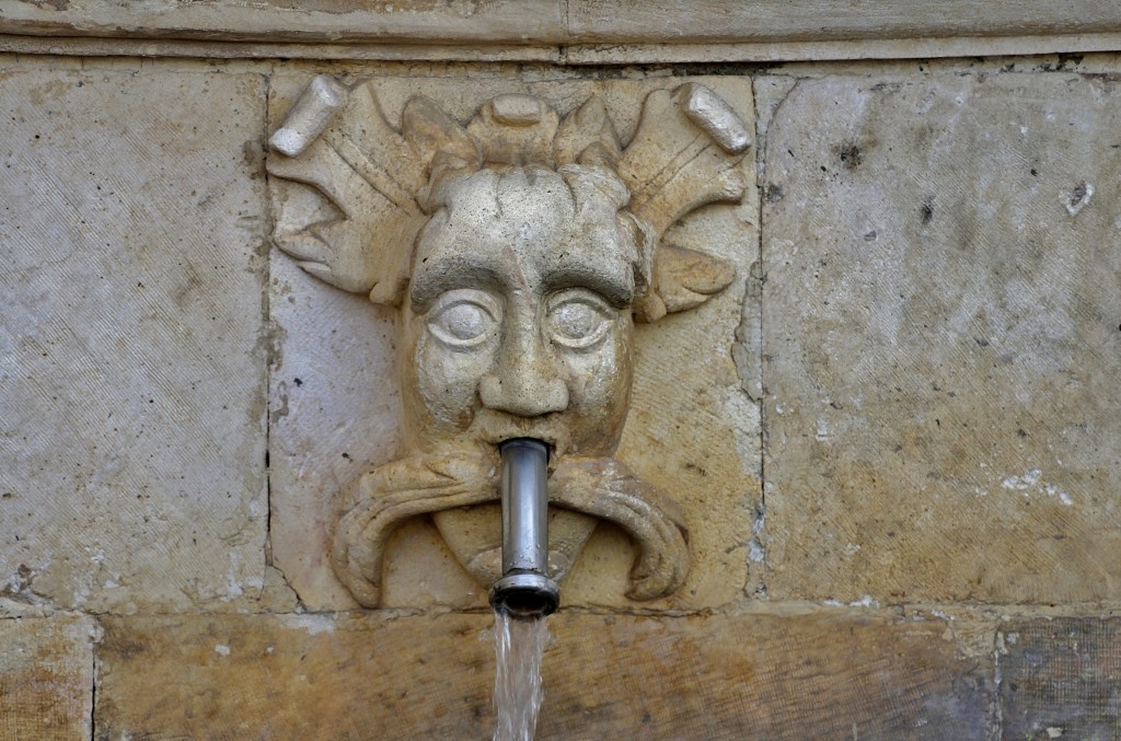 Foto: Centro histórico - Fonz (Huesca), España