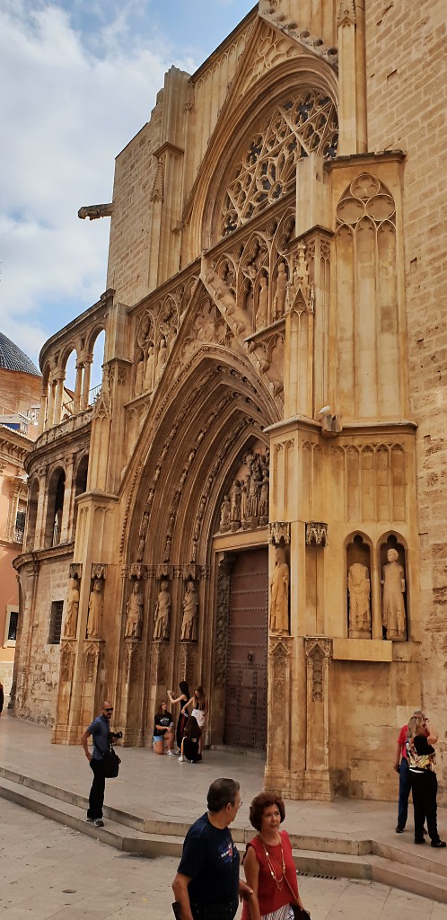 Foto: Catedral Puerta Apostoles - Valencia (València), España