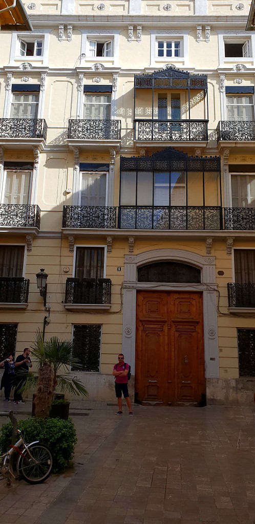 Foto: Junto al Palau dels Catala de Variola - Valencia (València), España