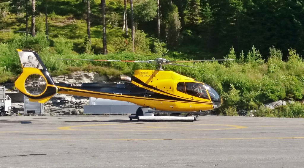 Foto: Vuelo en Helicoptero - Loen (Sogn og Fjordane), Noruega