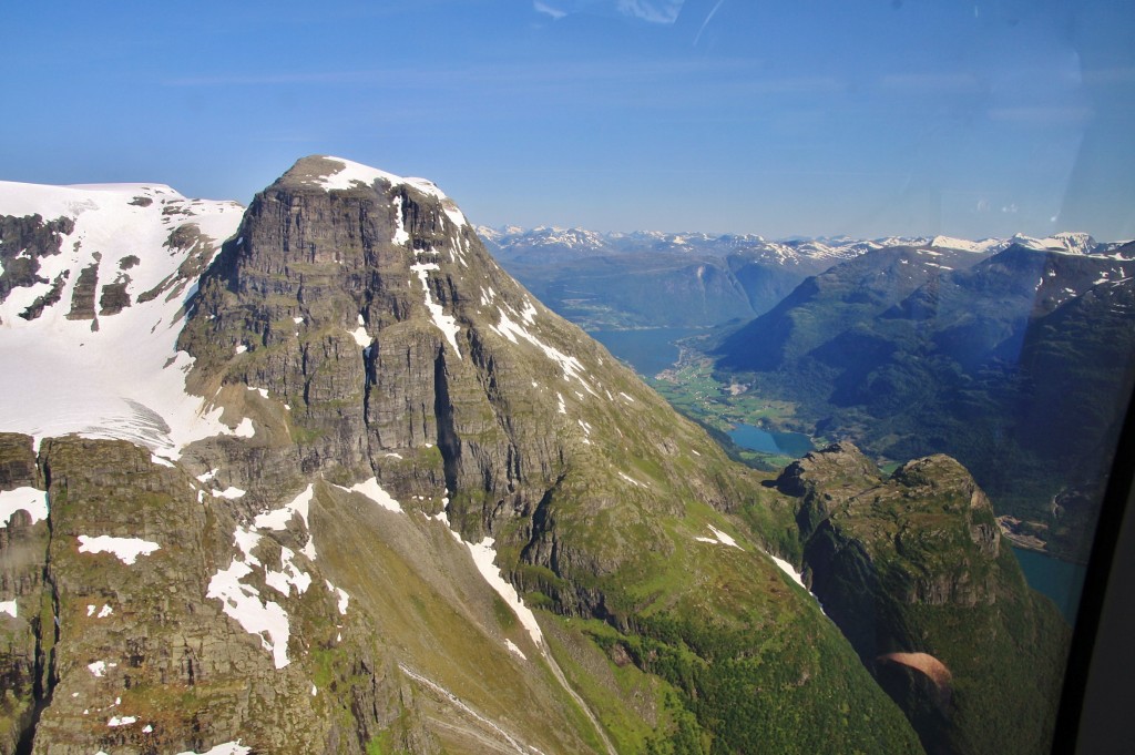 Foto: Vuelo en Helicóptero - Loen (Sogn og Fjordane), Noruega