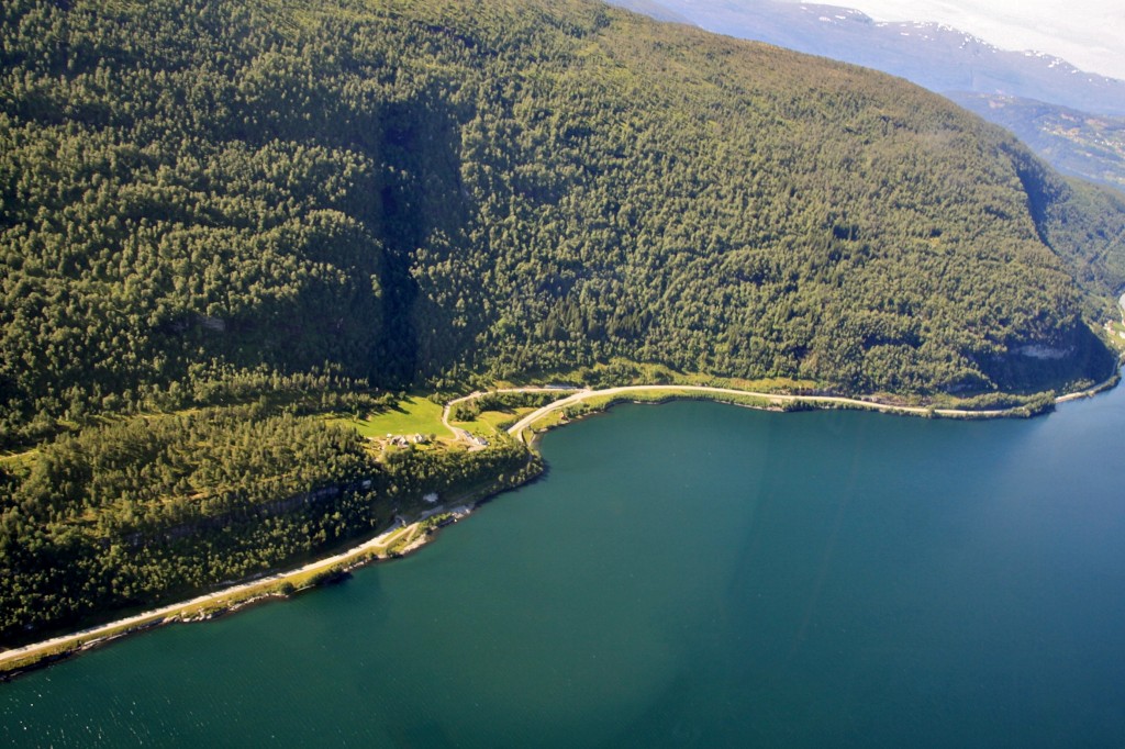 Foto: Vuelo en Helicóptero - Loen (Sogn og Fjordane), Noruega