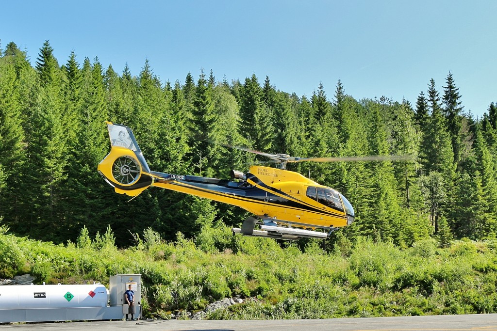 Foto: Vuelo en Helicoptero - Loen (Sogn og Fjordane), Noruega