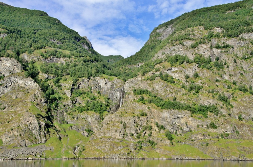 Foto: Navegando - Flam (Sogn og Fjordane), Noruega