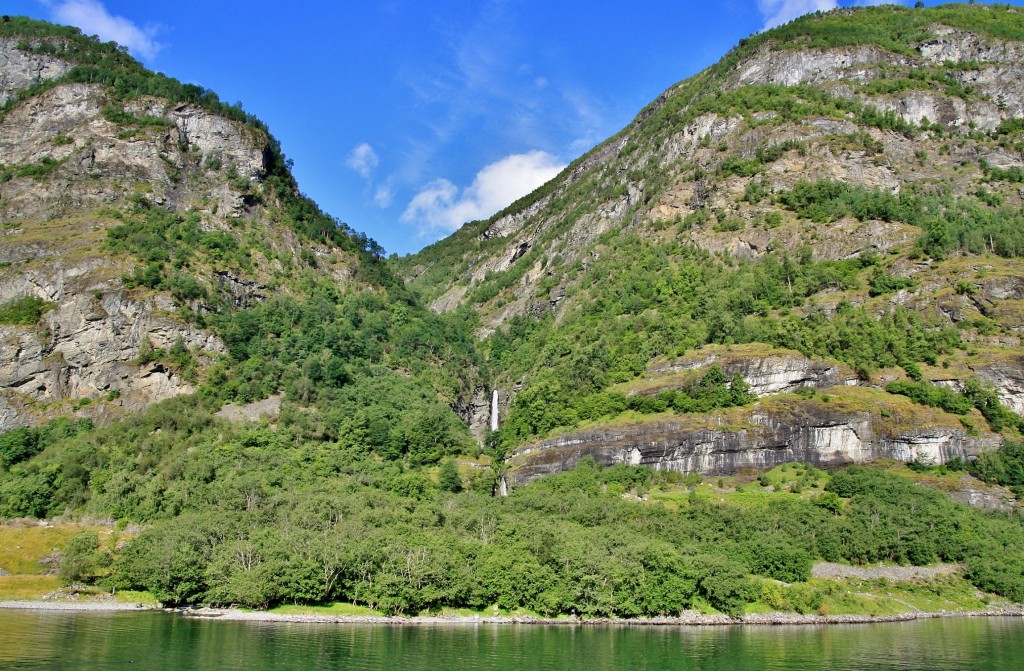 Foto: Navegando - Flam (Sogn og Fjordane), Noruega