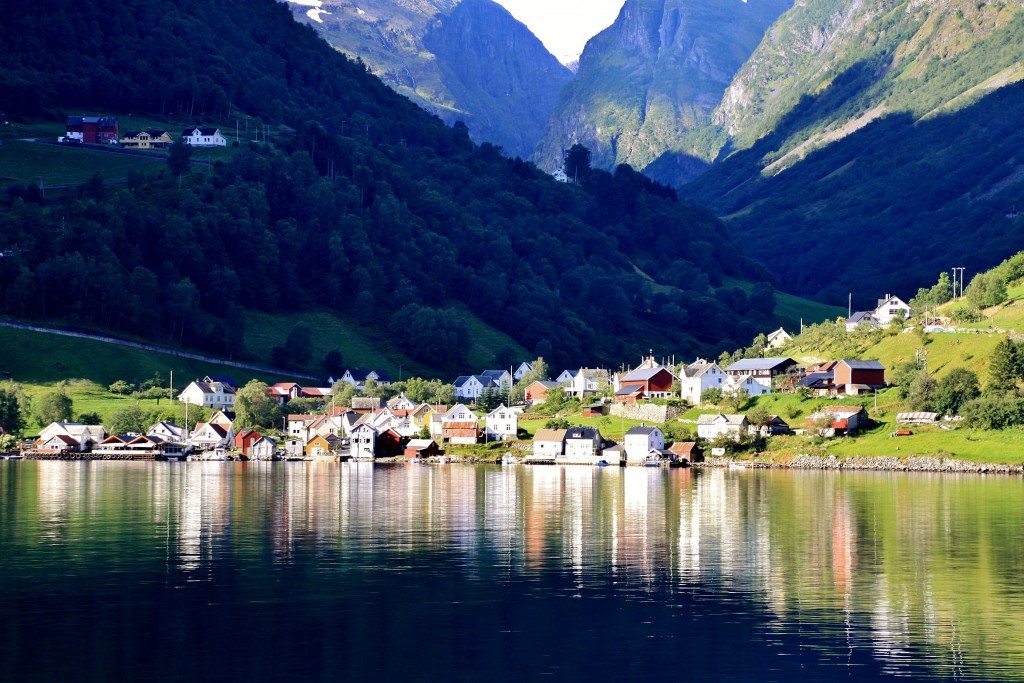 Foto: Navegando - Flam (Sogn og Fjordane), Noruega