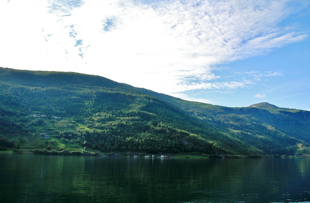 Foto: Navegando - Flam (Sogn og Fjordane), Noruega