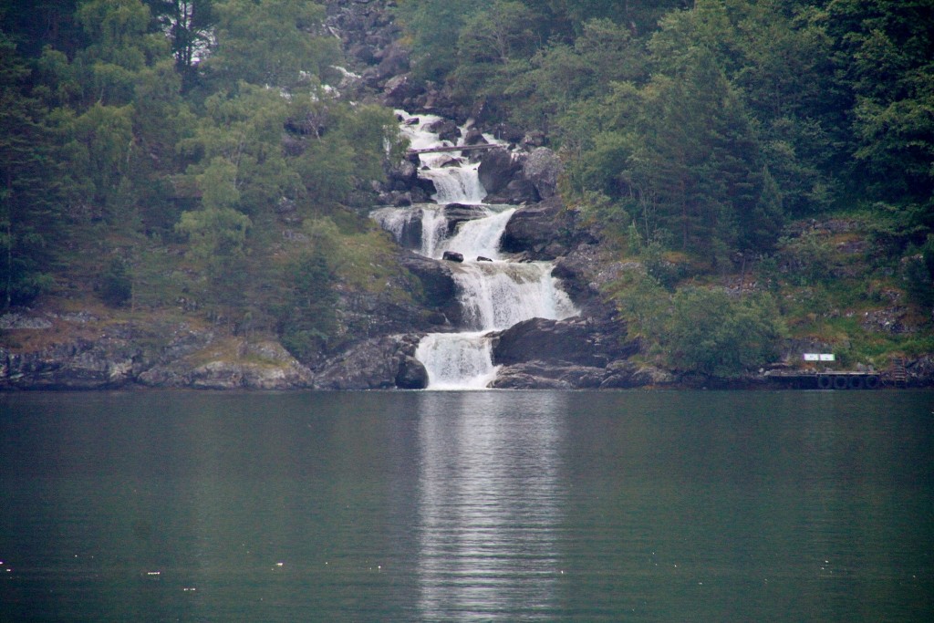 Foto: Navegando - Flam (Sogn og Fjordane), Noruega