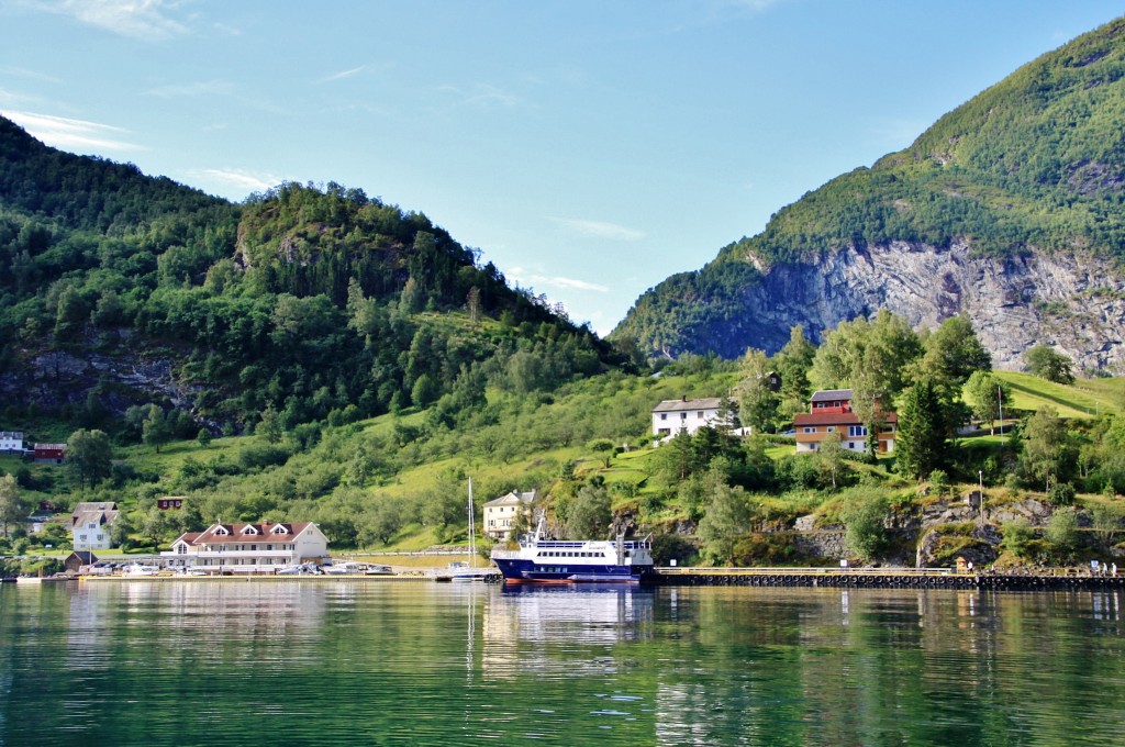 Foto: Navegando - Flam (Sogn og Fjordane), Noruega