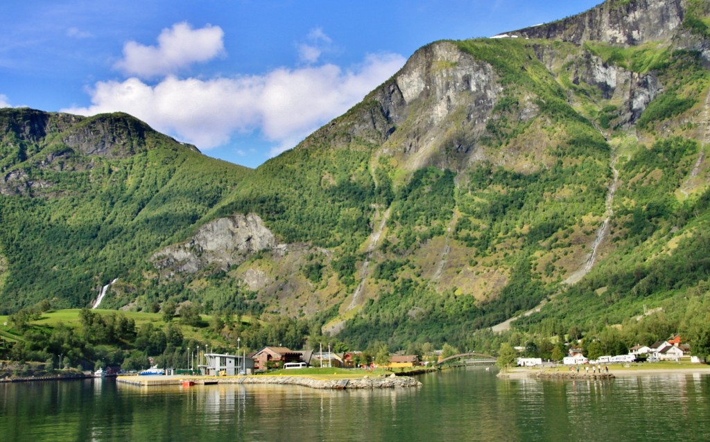 Foto: Navegando - Flam (Sogn og Fjordane), Noruega