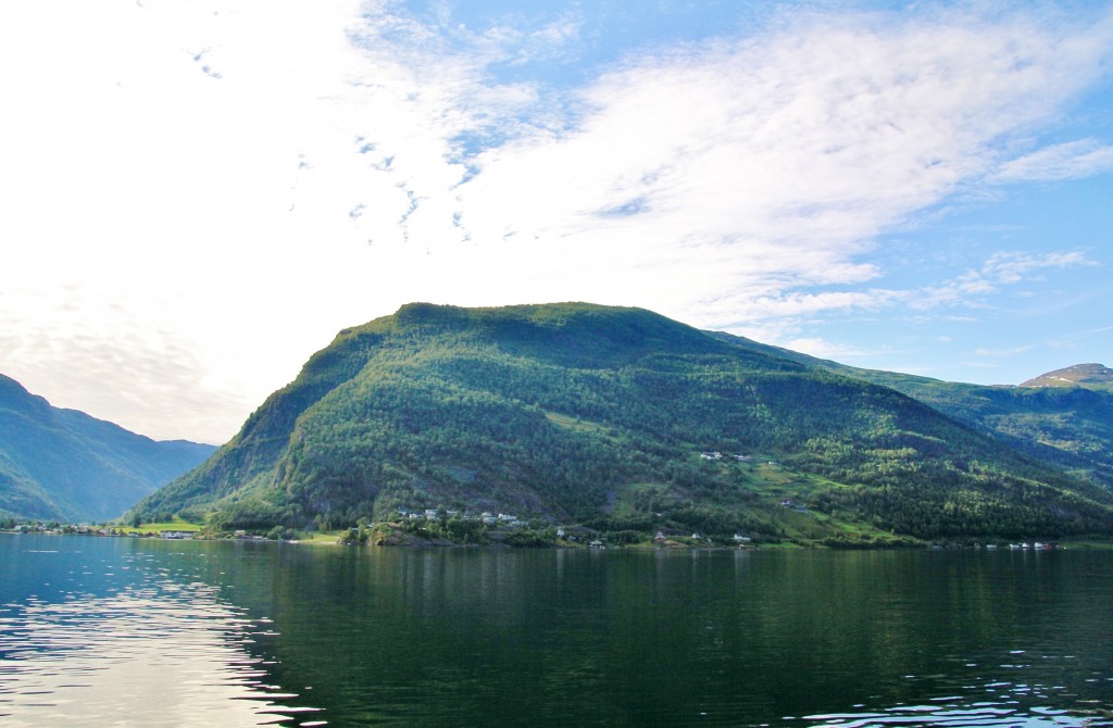 Foto: Navegando - Flam (Sogn og Fjordane), Noruega