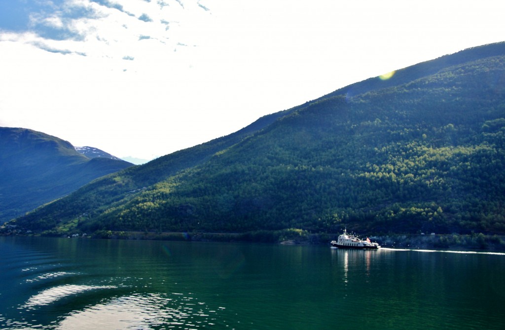 Foto: Navegando - Flam (Sogn og Fjordane), Noruega