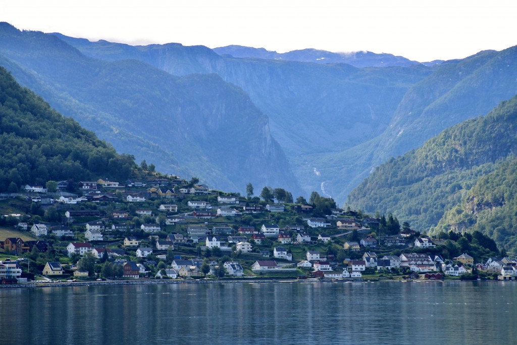 Foto: Navegando - Flam (Sogn og Fjordane), Noruega