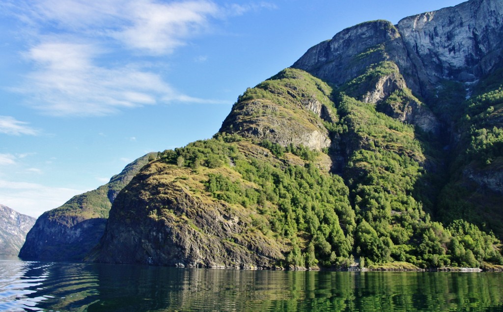 Foto: Navegando - Flam (Sogn og Fjordane), Noruega