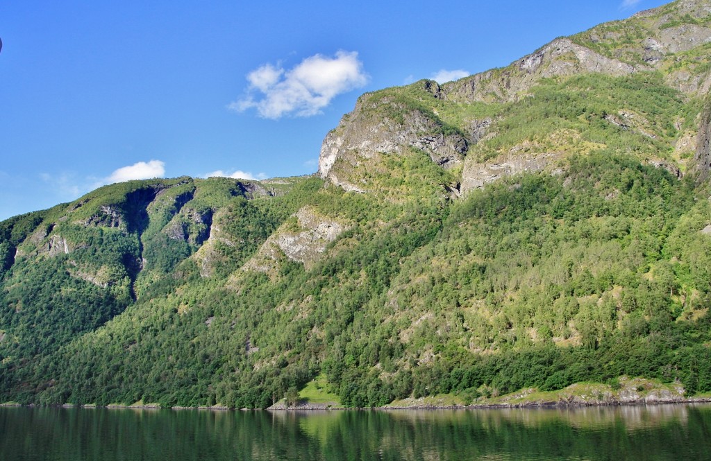 Foto: Navegando - Flam (Sogn og Fjordane), Noruega