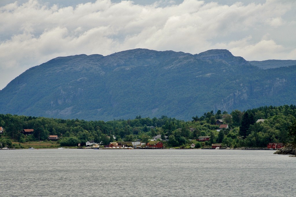 Foto: Navegando por el fiordo - Stavanger (Rogaland), Noruega