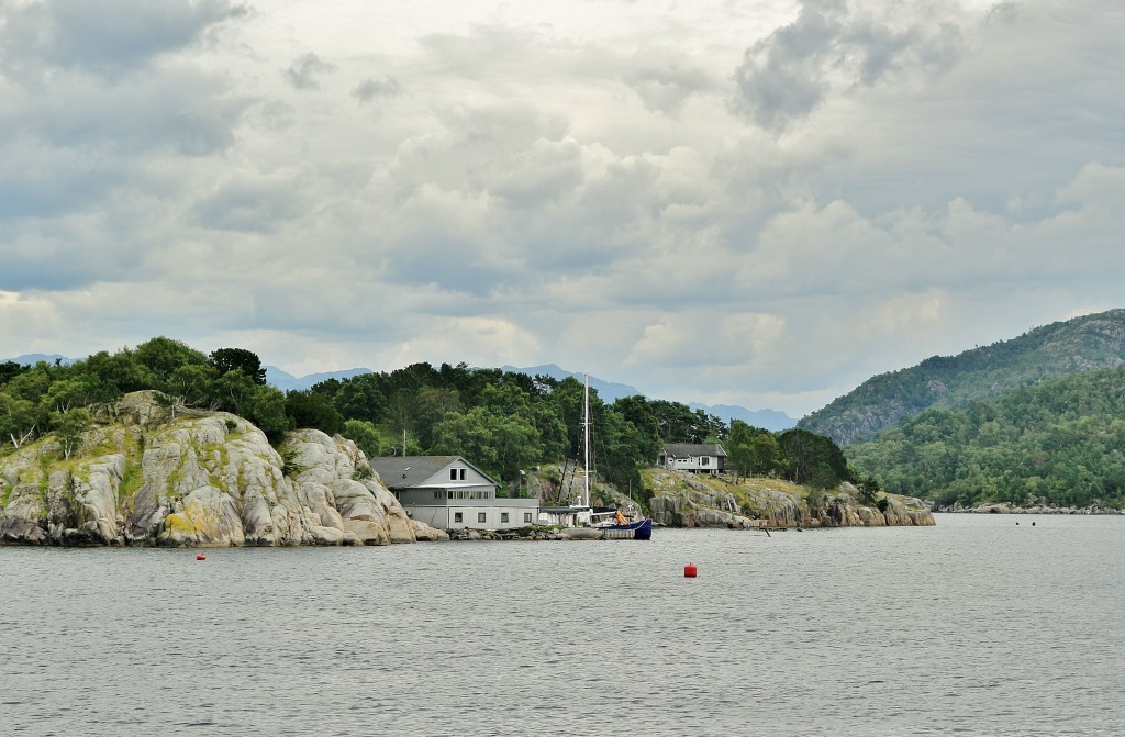 Foto: Navegando por el fiordo - Stavanger (Rogaland), Noruega