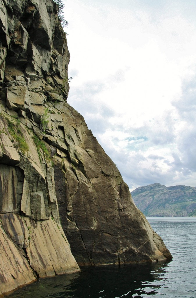 Foto: Navegando por el fiordo - Stavanger (Rogaland), Noruega