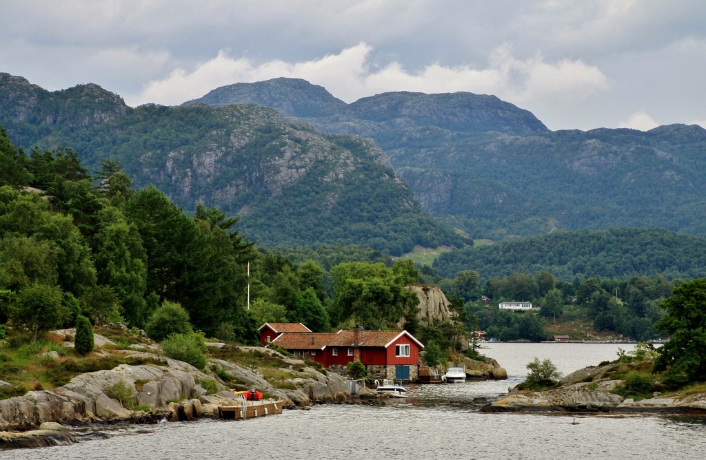 Foto: Navegando por el fiordo - Stavanger (Rogaland), Noruega