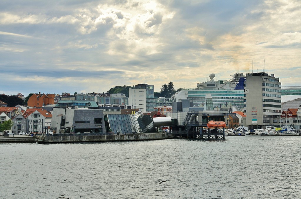 Foto: Navegando por el fiordo - Stavanger (Rogaland), Noruega